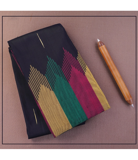 Picture of Thirubhuvanam Pure Zari Silk Saree 5.50Mts